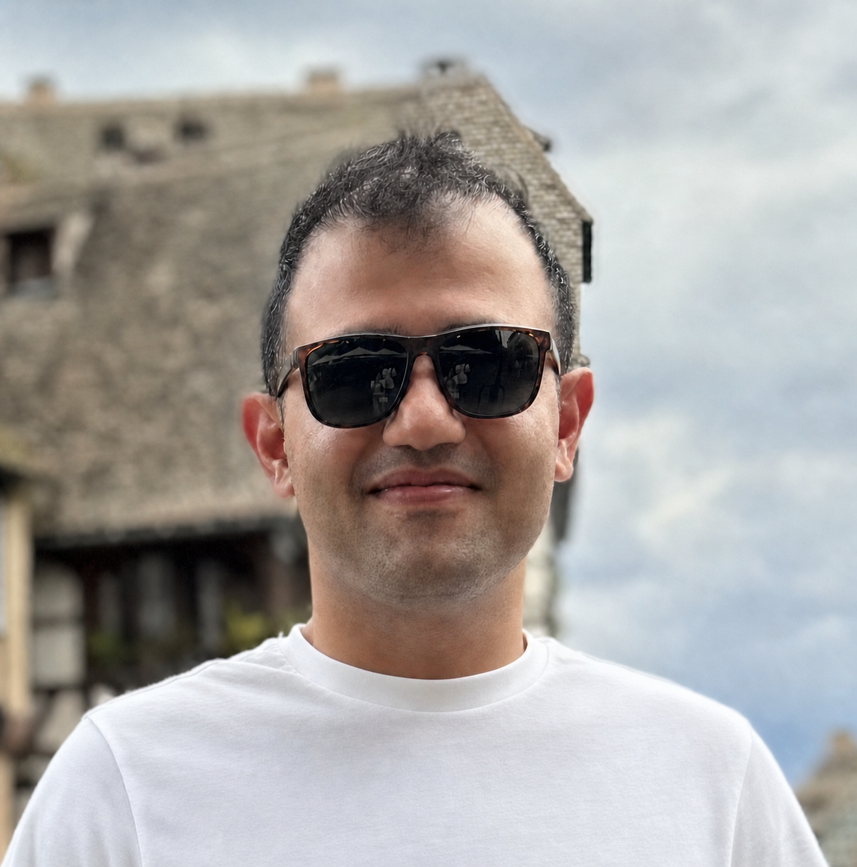 Portrait of Amir Mojahedi